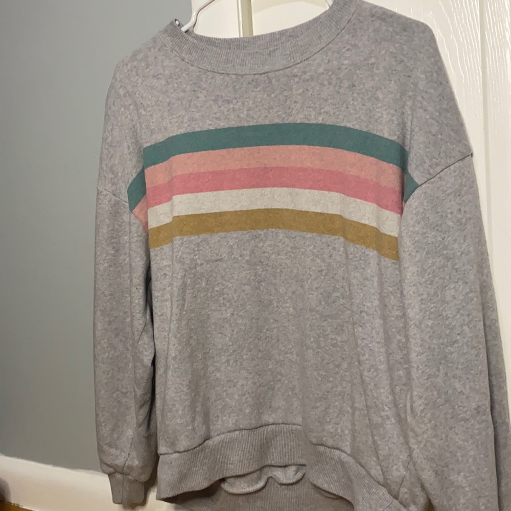 American Eagle Crew Neck